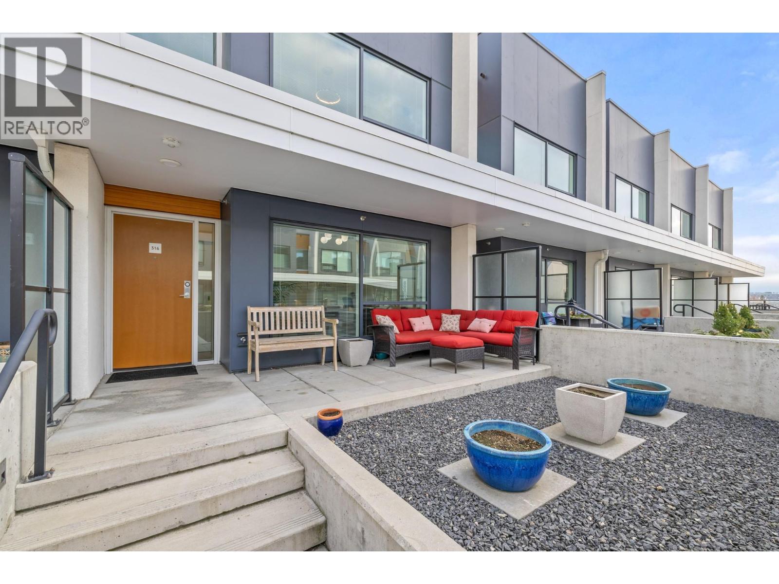 3030 Pandosy Street Unit# 316, kelowna, British Columbia