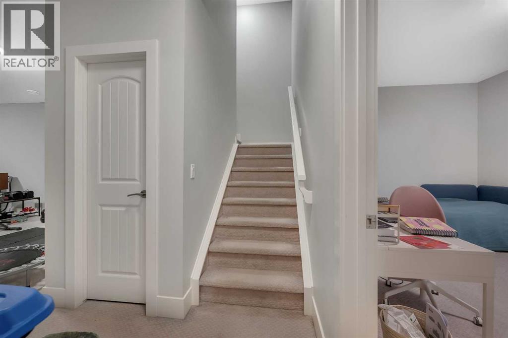 1708 23 Avenue Nw, Calgary, Alberta  T2M 1V5 - Photo 21 - A2278898