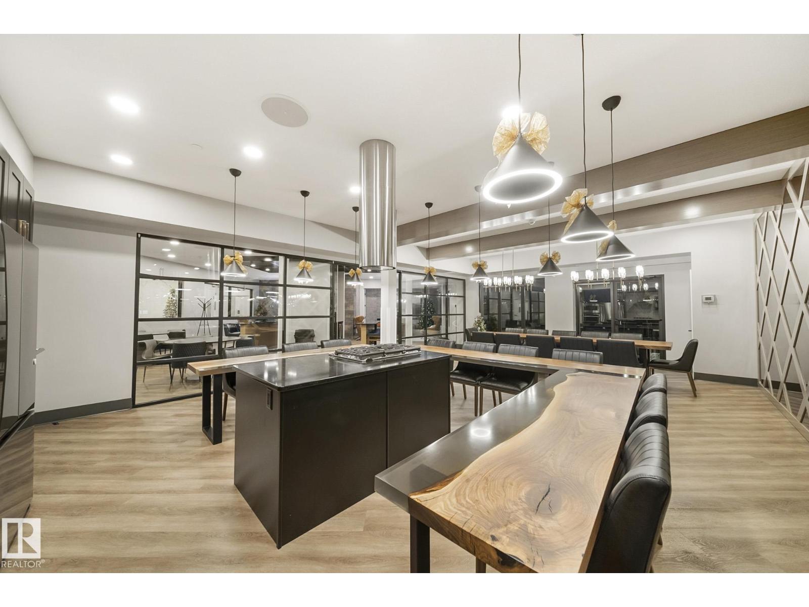 #401 7471 May Cm Nw, Edmonton, Alberta  T6R 0X5 - Photo 33 - E4470177