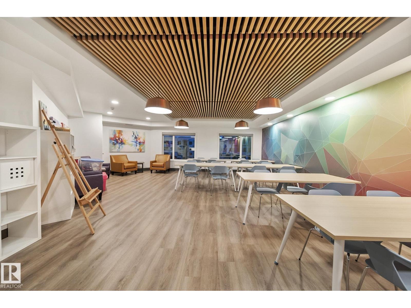 #401 7471 May Cm Nw, Edmonton, Alberta  T6R 0X5 - Photo 37 - E4470177