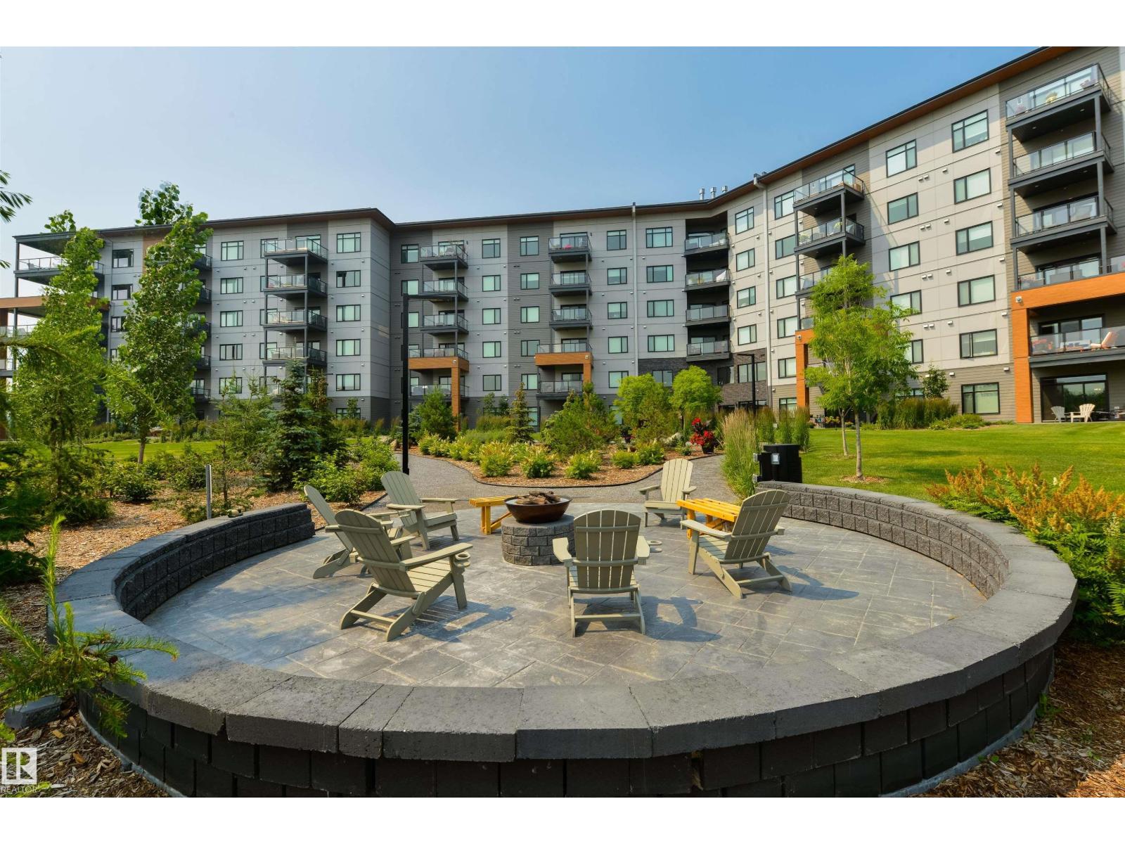 #401 7471 May Cm Nw, Edmonton, Alberta  T6R 0X5 - Photo 47 - E4470177