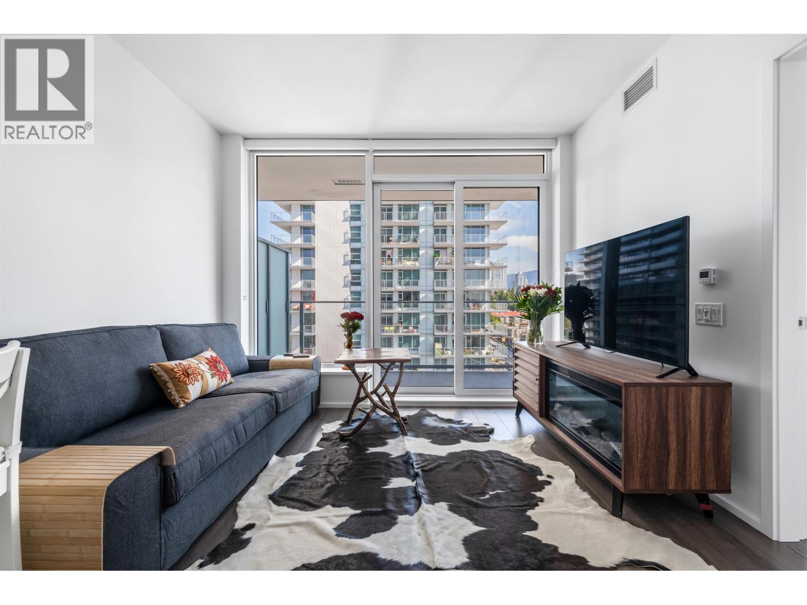 1203 3888 Evergreen Place, Burnaby, British Columbia  V3J 0M3 - Photo 3 - R3073790