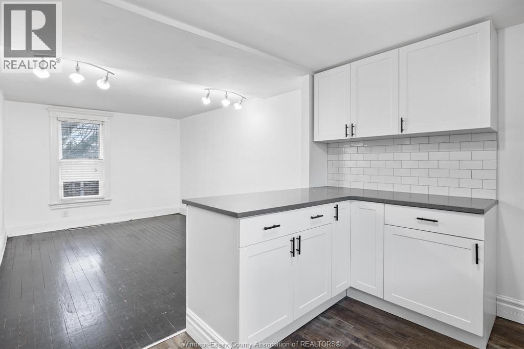 835 Moy Unit# Upper, Windsor, Ontario  N9A 2N7 - Photo 3 - 26001236
