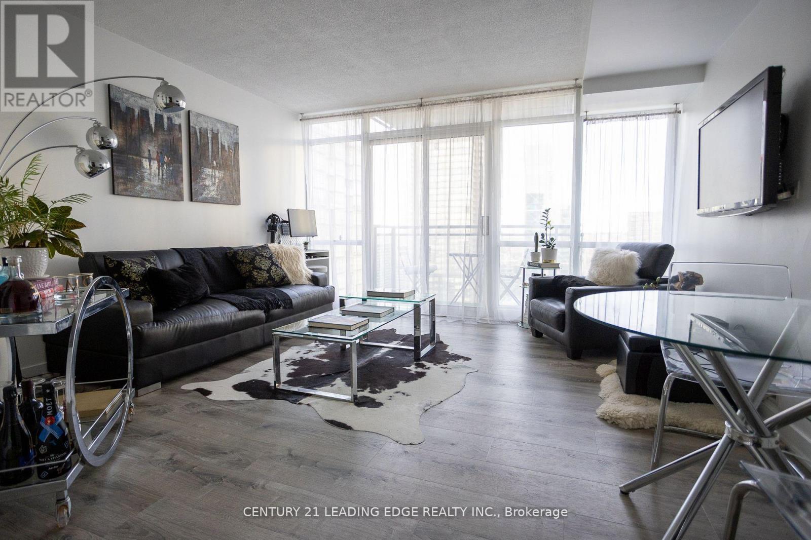 4105 - 11 Brunel Court, Toronto, Ontario  M5V 3Y3 - Photo 4 - C12700888