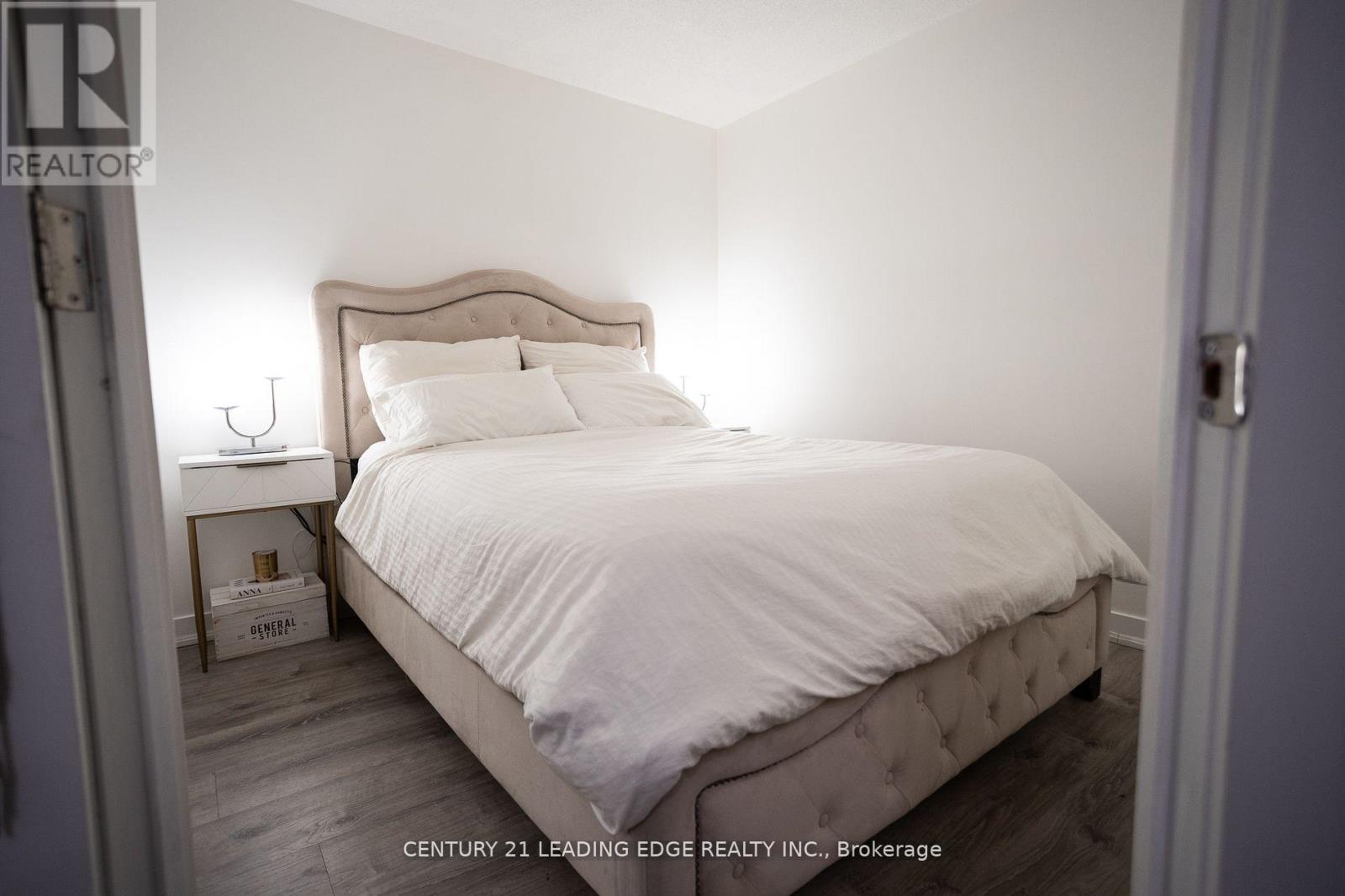 4105 - 11 Brunel Court, Toronto, Ontario  M5V 3Y3 - Photo 7 - C12700888