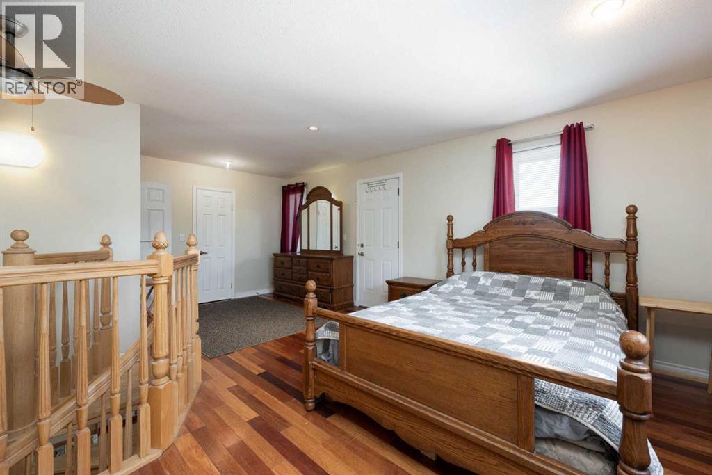 313 Hillcrest Drive, Fort Mcmurray, Alberta  T9H 3V1 - Photo 32 - A2245761