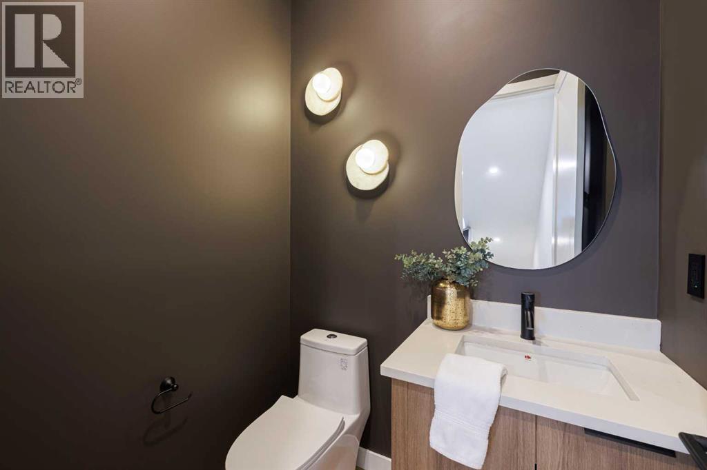 2611 25 Street Sw, Calgary, Alberta  t3h 1n3 - Photo 16 - A2268119