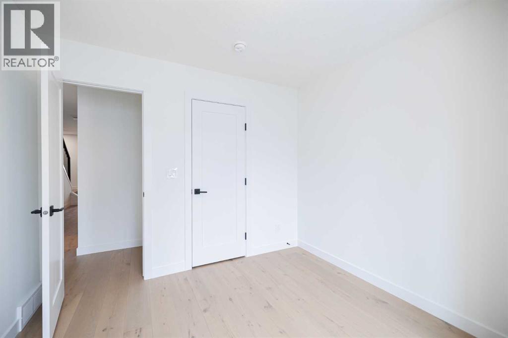 2611 25 Street Sw, Calgary, Alberta  t3h 1n3 - Photo 22 - A2268119