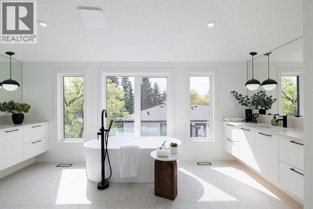 2611 25 Street Sw, Calgary, Alberta  t3h 1n3 - Photo 27 - A2268119