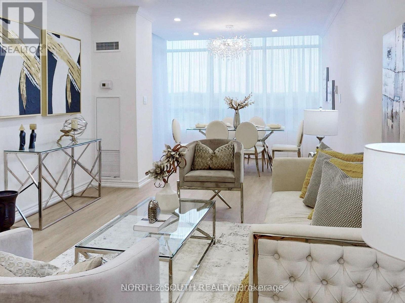 Ph27 - 32 Clarissa Drive, Richmond Hill, Ontario  L4C 9R7 - Photo 10 - N12700834