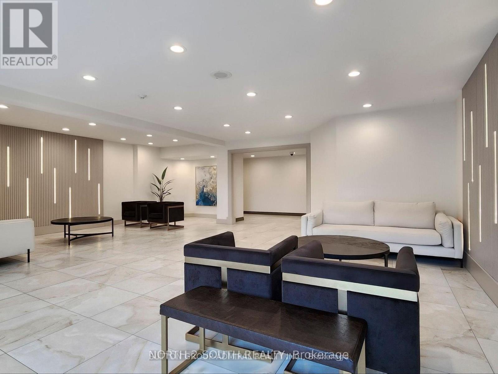 Ph27 - 32 Clarissa Drive, Richmond Hill, Ontario  L4C 9R7 - Photo 40 - N12700834