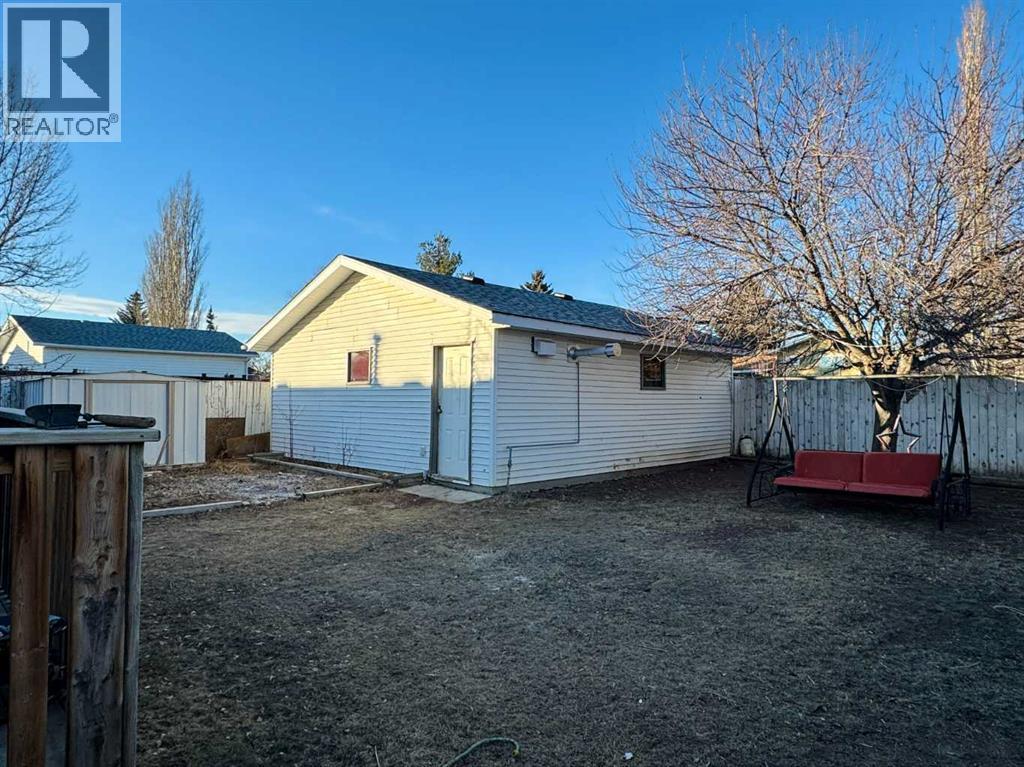 495 Columbia Boulevard W, Lethbridge, Alberta  T1K 4T7 - Photo 25 - A2275594