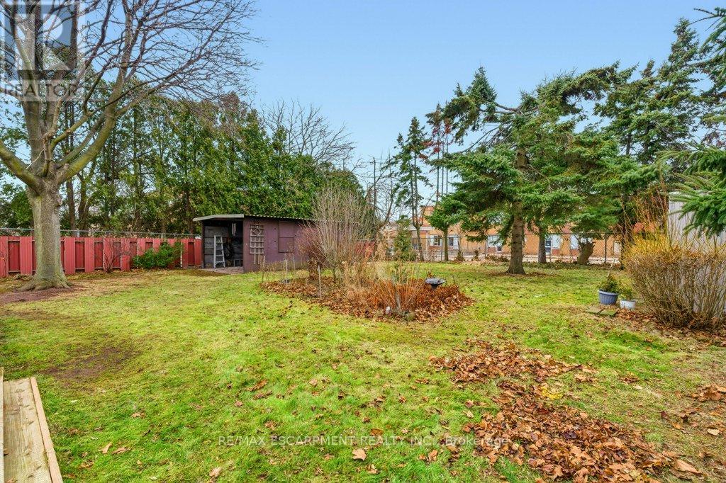 590 Cumberland Avenue, Burlington, Ontario  L7N 2X2 - Photo 40 - W12700820