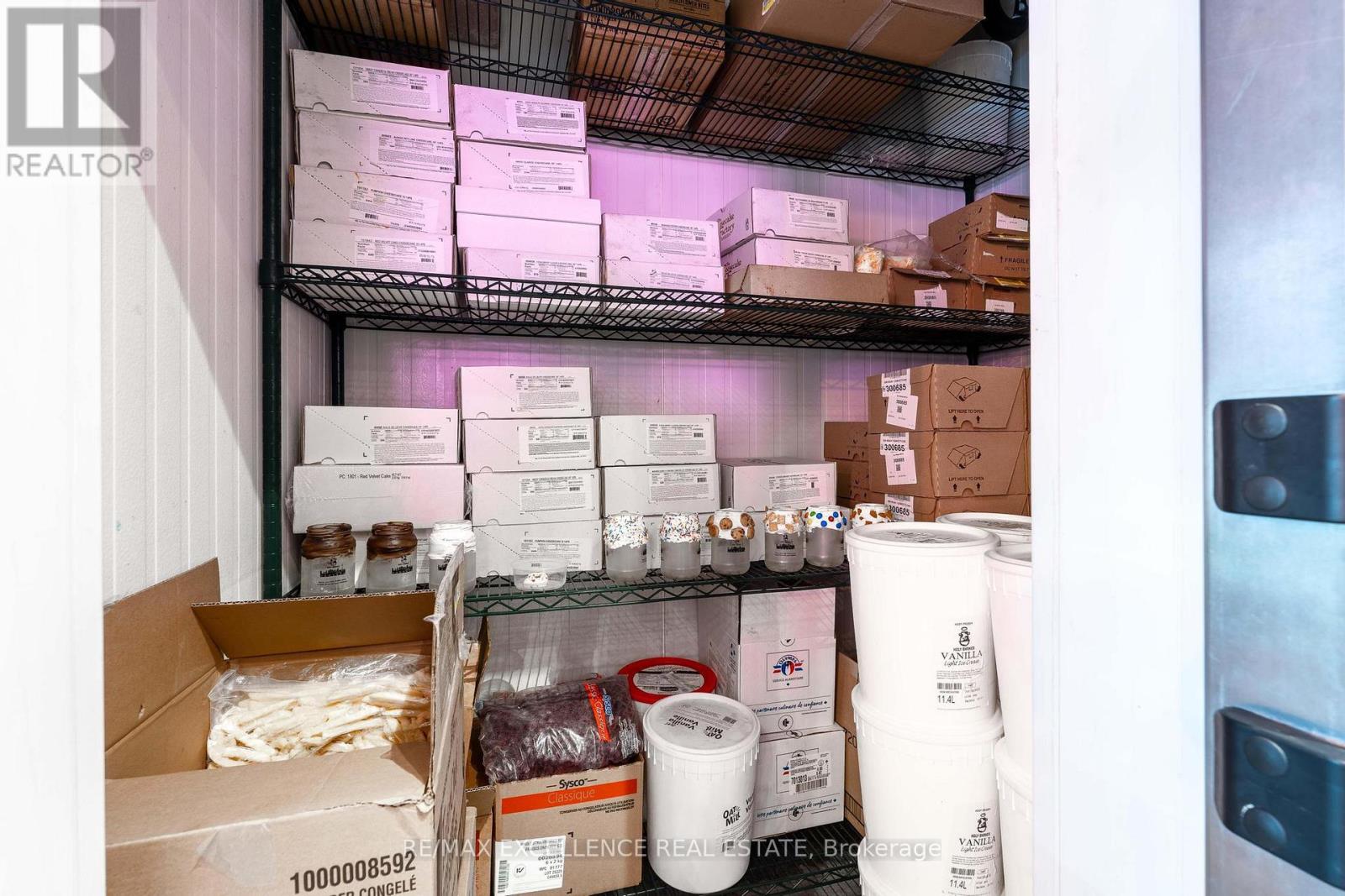 Unit 1 - 61 James Snow Parkway N, Milton, Ontario  L9T 0R3 - Photo 15 - W12700840