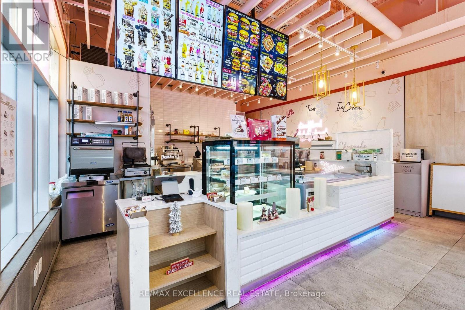 Unit 1 - 61 James Snow Parkway N, Milton, Ontario  L9T 0R3 - Photo 5 - W12700840