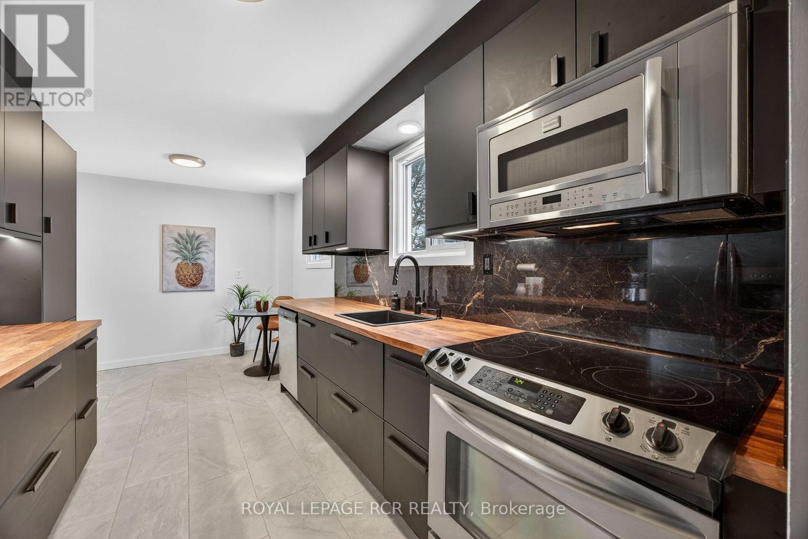 60 Manor Crescent, Orangeville, Ontario  L9W 3P7 - Photo 15 - W12700852