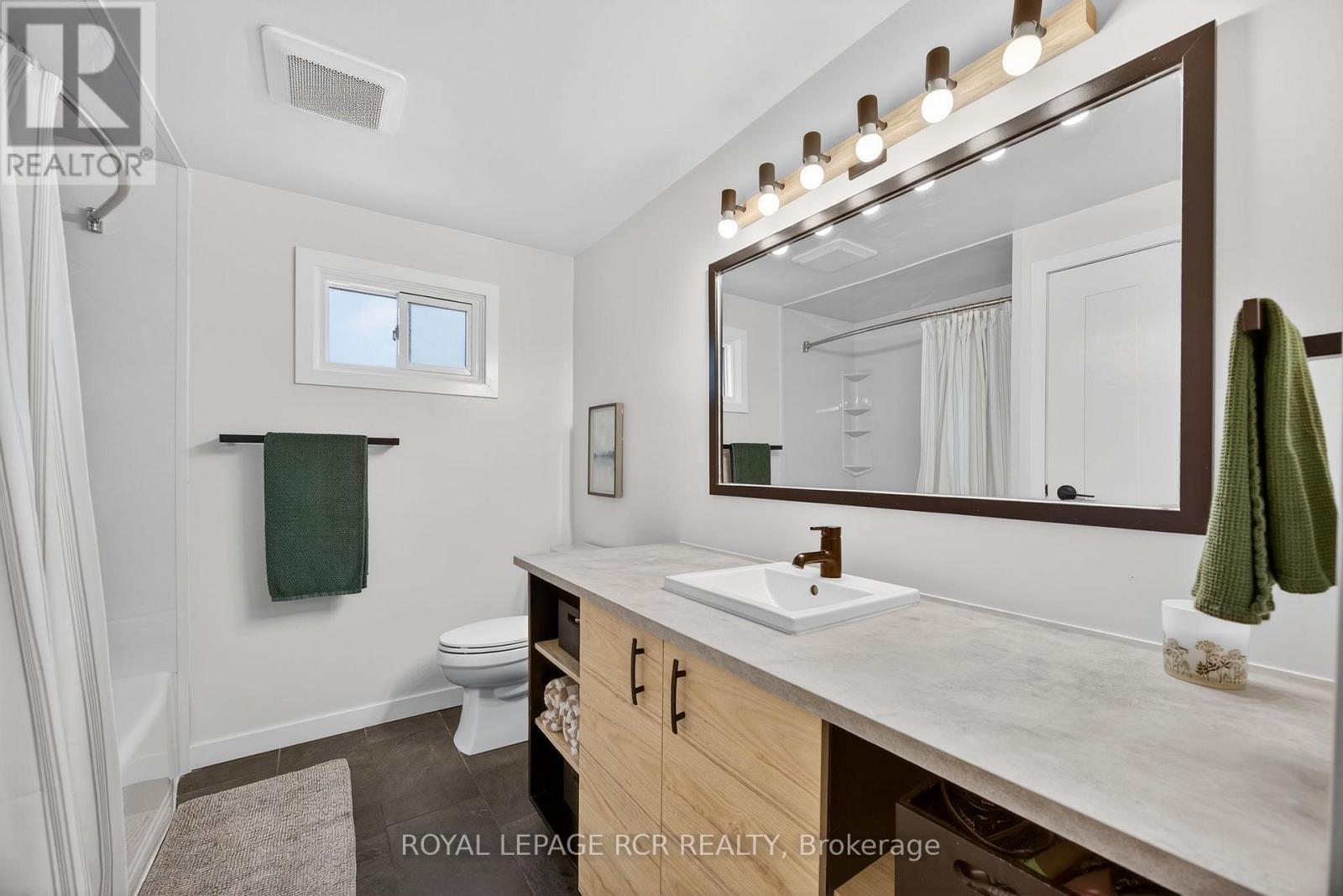 60 Manor Crescent, Orangeville, Ontario  L9W 3P7 - Photo 33 - W12700852