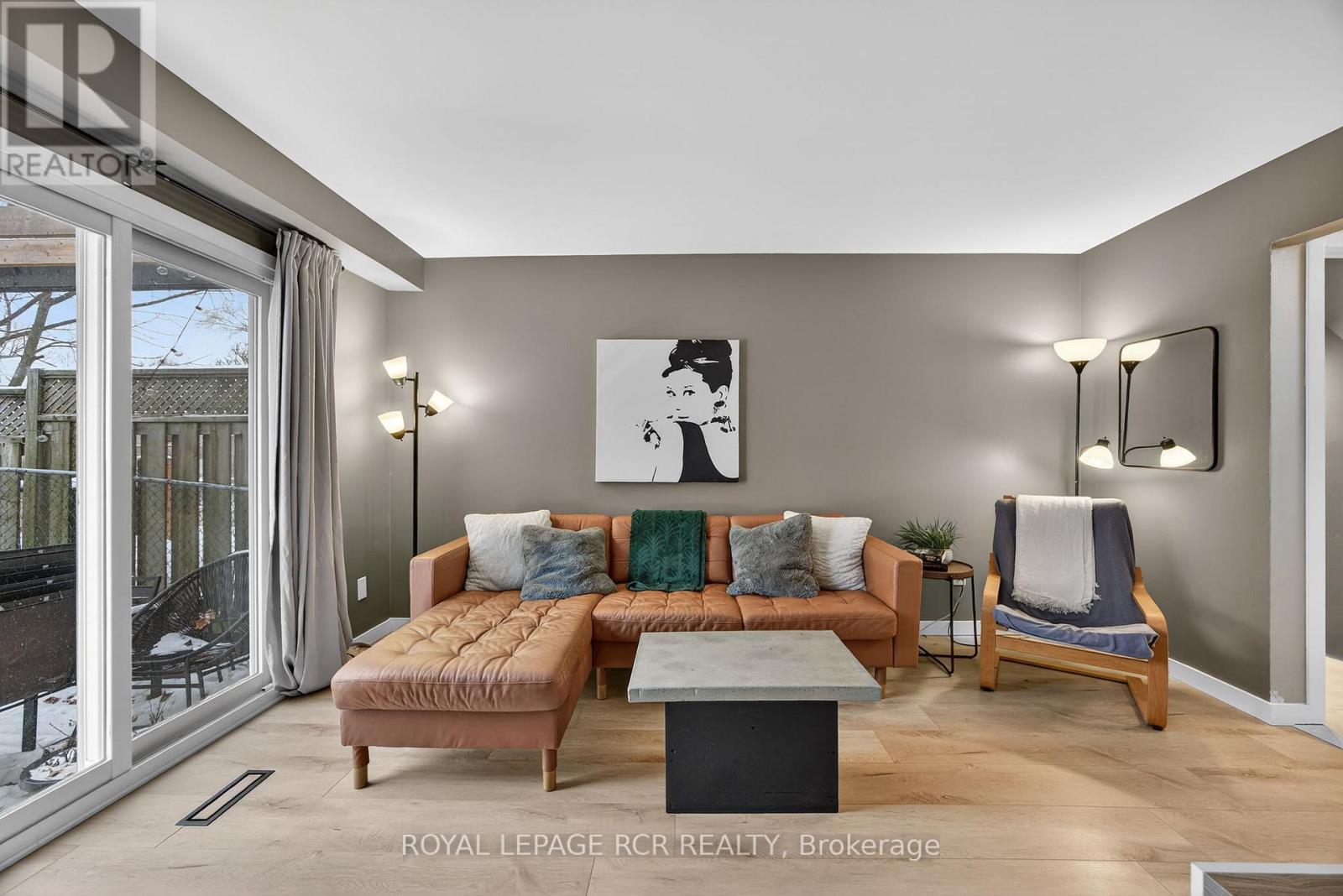 60 Manor Crescent, Orangeville, Ontario  L9W 3P7 - Photo 9 - W12700852