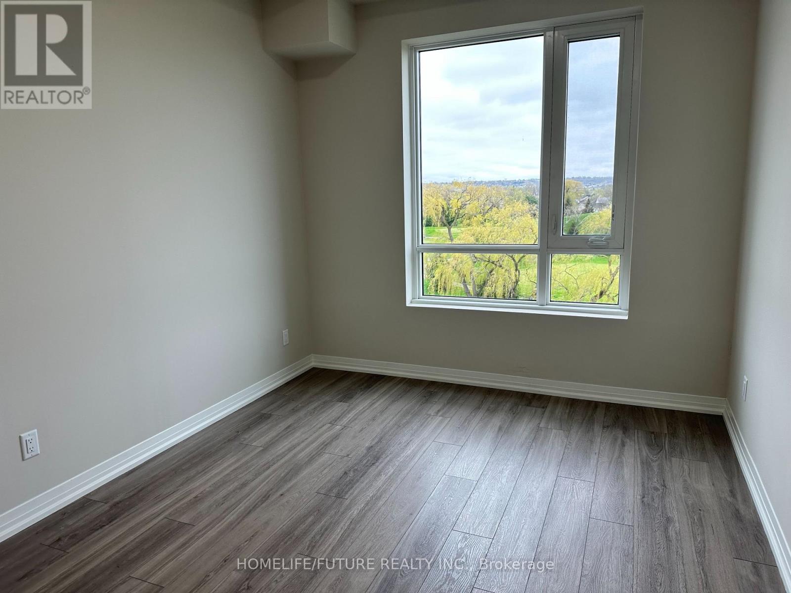 Up34 - 50 Herrick Avenue, St. Catharines, Ontario  L2P 0G3 - Photo 19 - X12700768