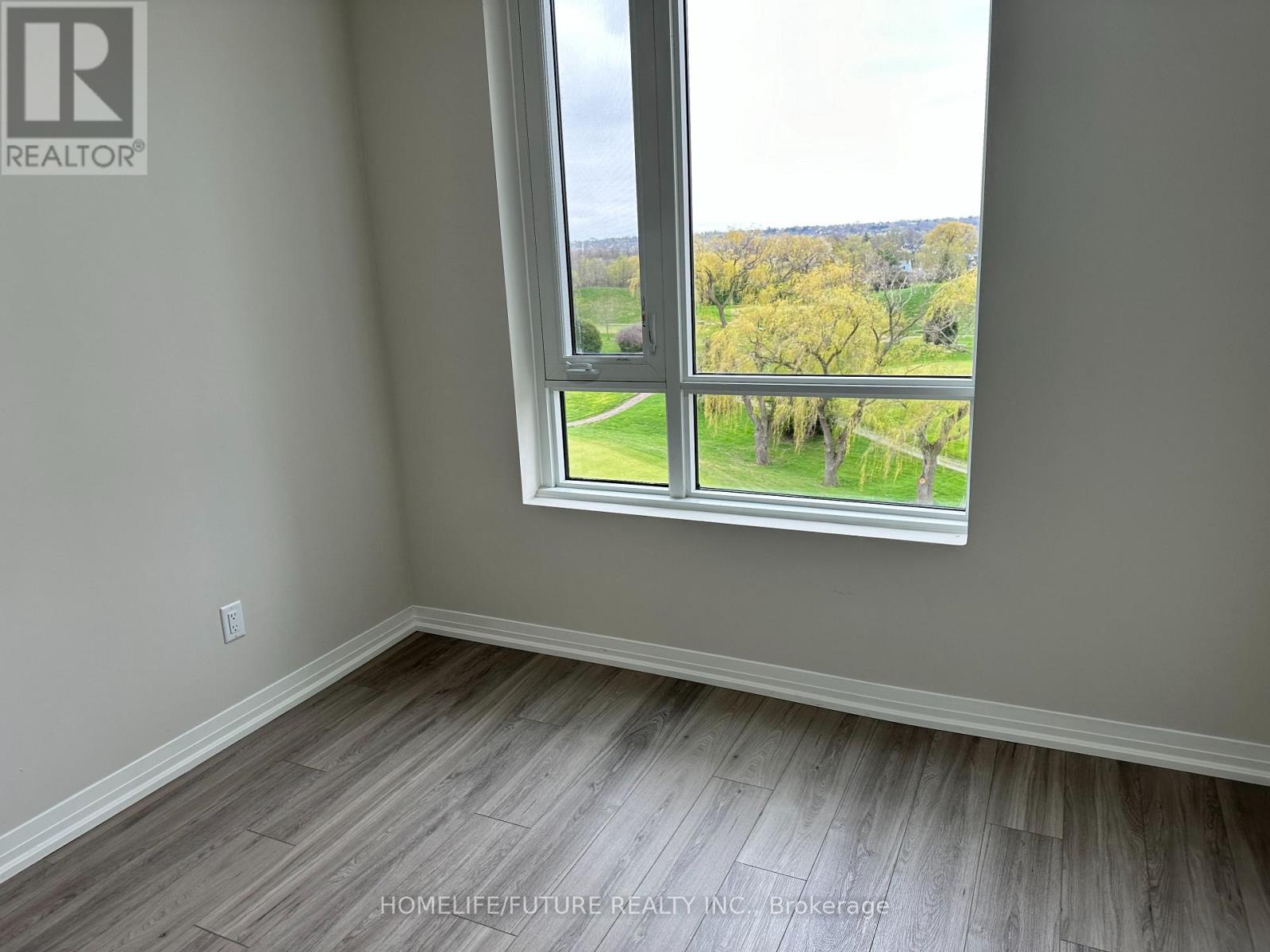 Up34 - 50 Herrick Avenue, St. Catharines, Ontario  L2P 0G3 - Photo 24 - X12700768