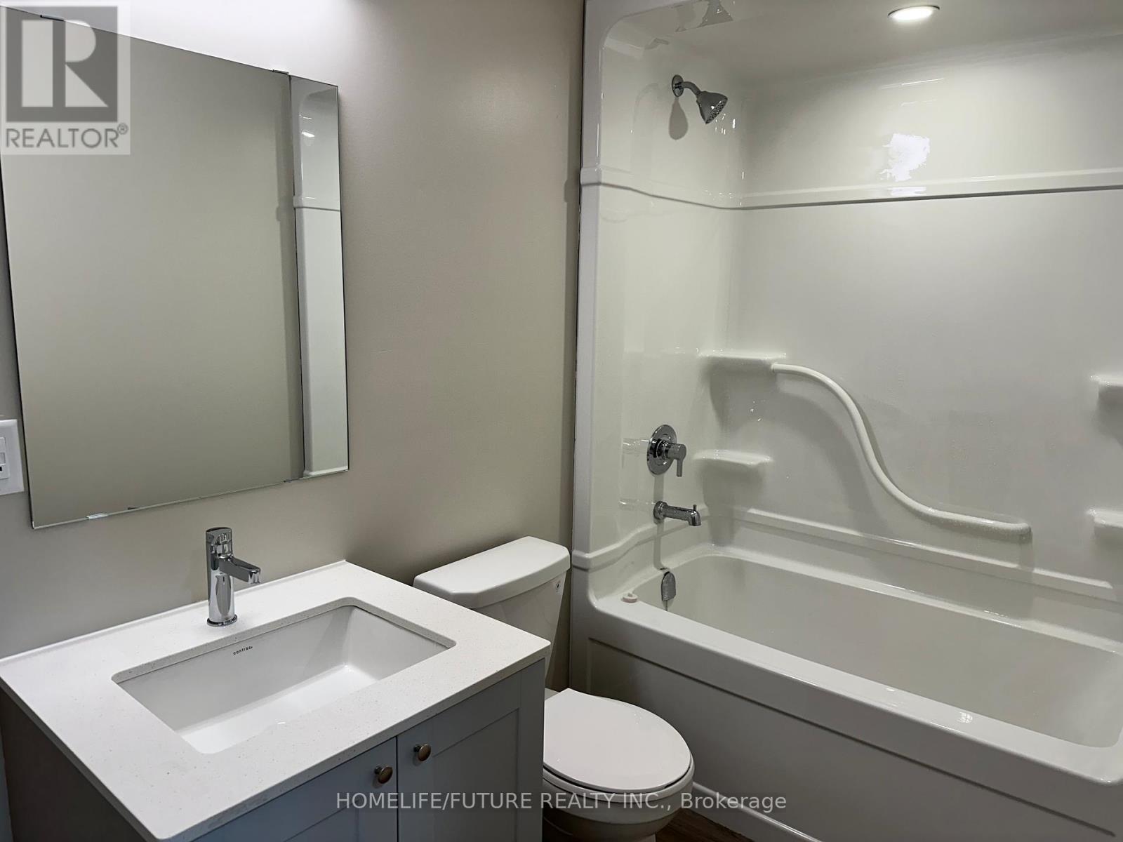 Up34 - 50 Herrick Avenue, St. Catharines, Ontario  L2P 0G3 - Photo 26 - X12700768