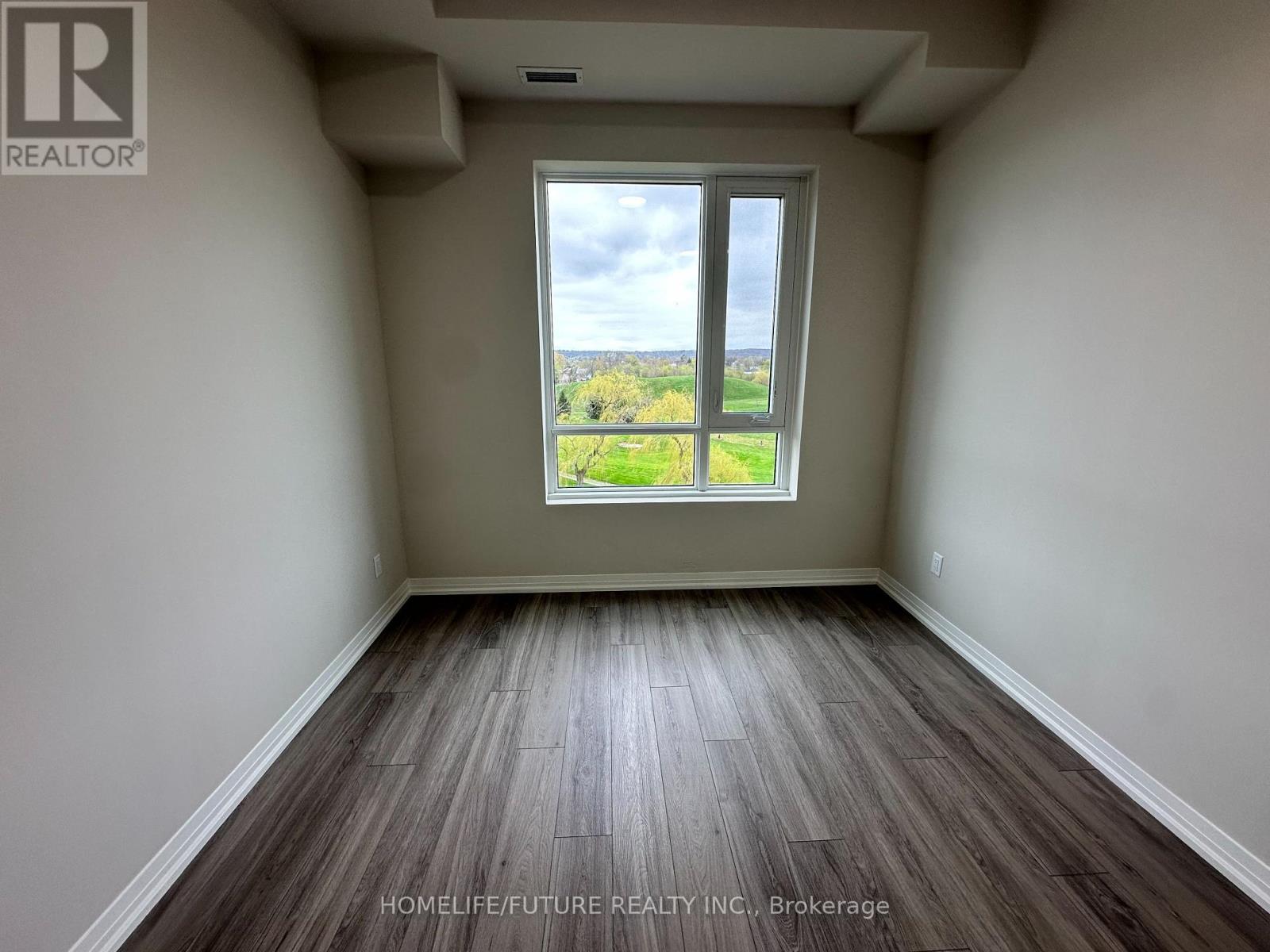 Up34 - 50 Herrick Avenue, St. Catharines, Ontario  L2P 0G3 - Photo 28 - X12700768