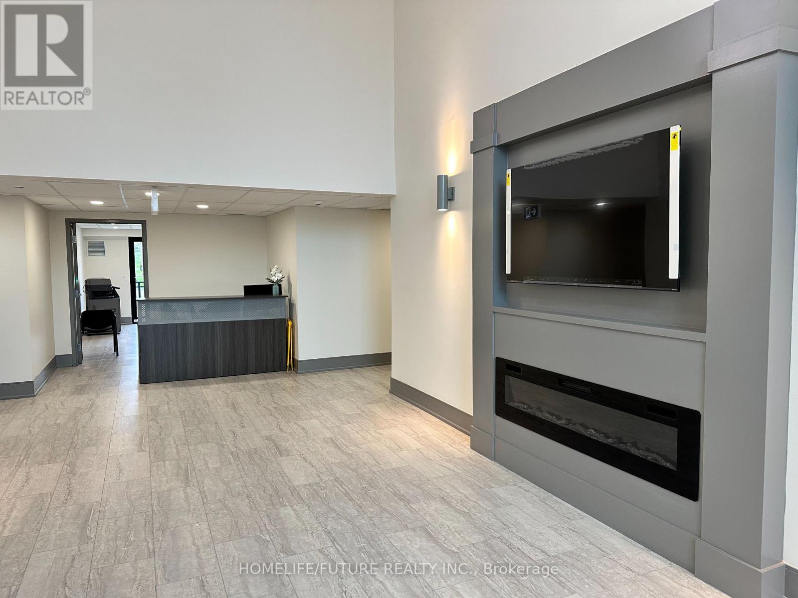 Up34 - 50 Herrick Avenue, St. Catharines, Ontario  L2P 0G3 - Photo 4 - X12700768