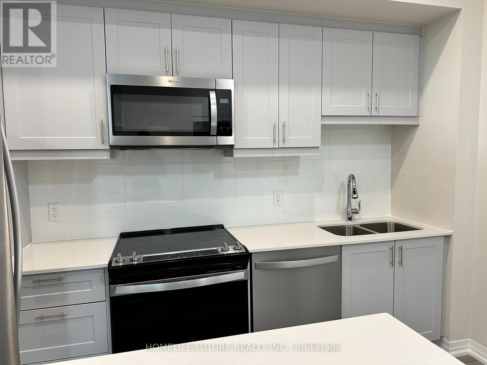 Up34 - 50 Herrick Avenue, St. Catharines, Ontario  L2P 0G3 - Photo 7 - X12700768