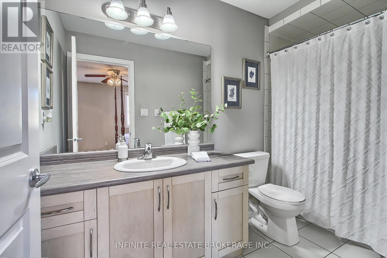 11 - 380 Lake Street, Grimsby, Ontario  L3M 0E8 - Photo 30 - X12700788