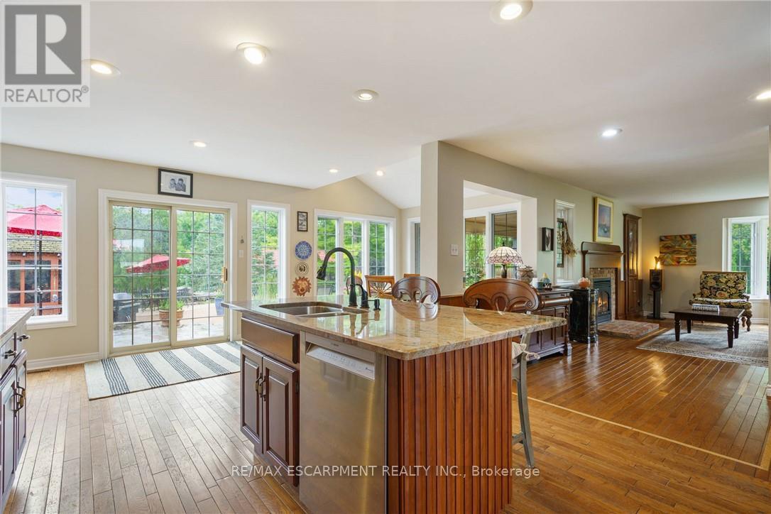 1166 Westbrook Road, Hamilton, Ontario  L0R 2A6 - Photo 13 - X12700792