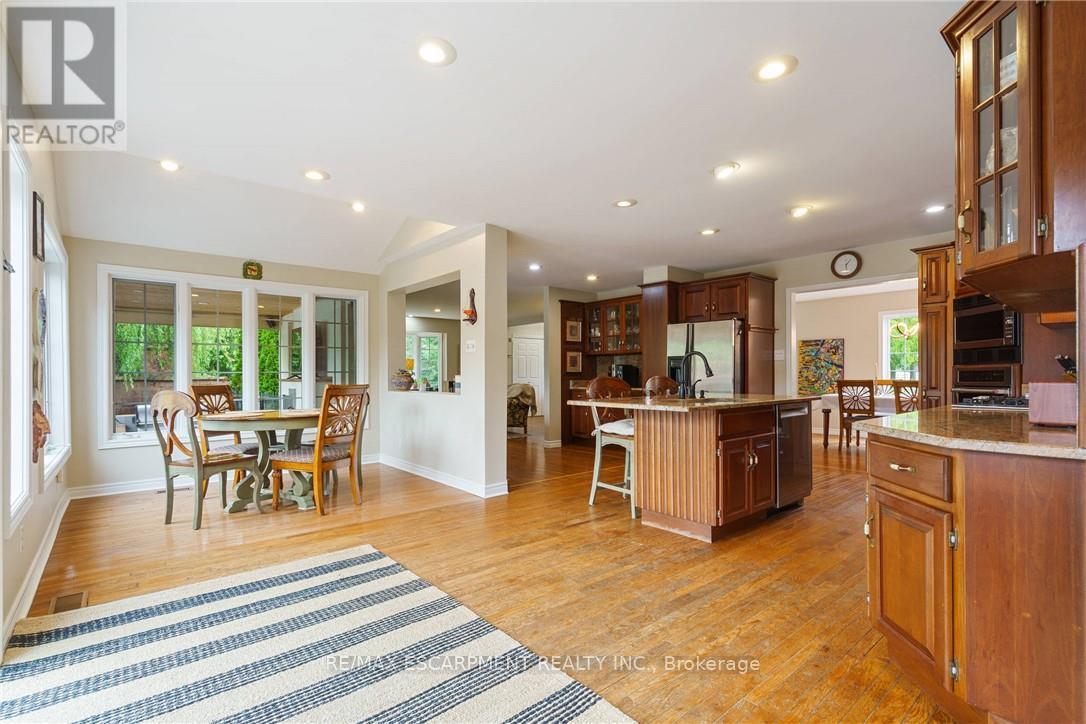 1166 Westbrook Road, Hamilton, Ontario  L0R 2A6 - Photo 14 - X12700792