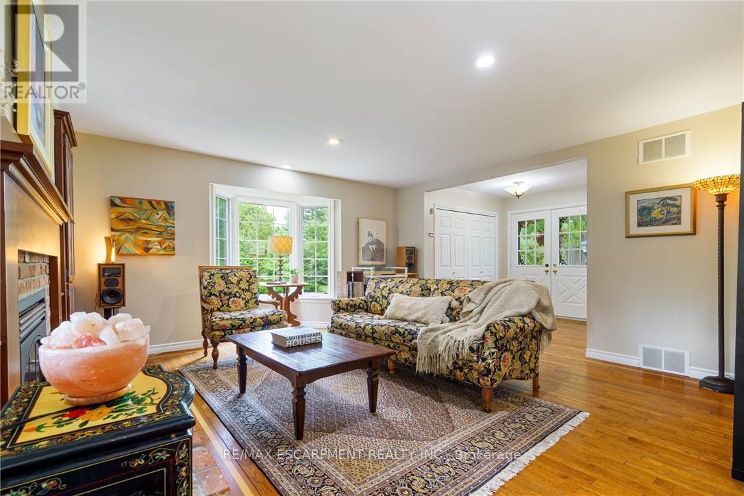 1166 Westbrook Road, Hamilton, Ontario  L0R 2A6 - Photo 7 - X12700792