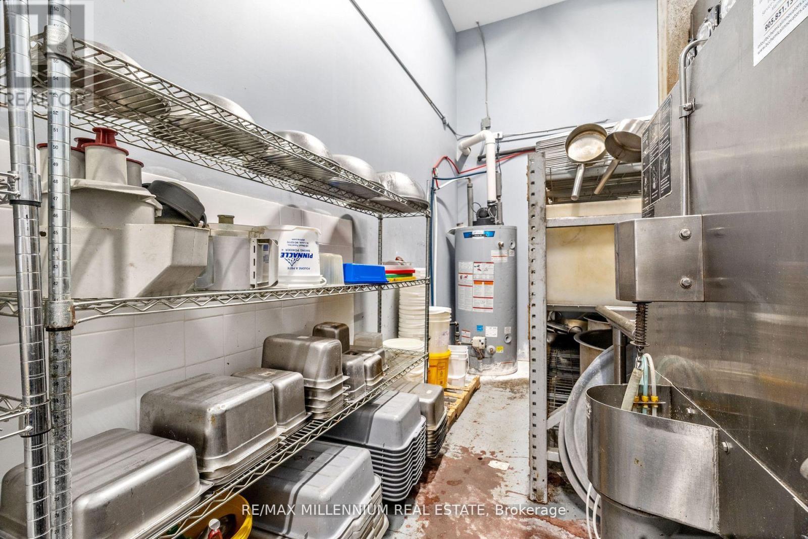 104 Cannon Street E, Hamilton, Ontario  L8L 2A3 - Photo 11 - X12700800