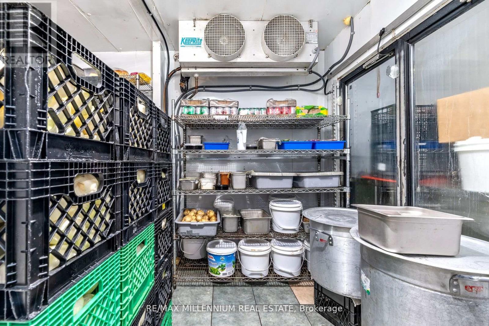 104 Cannon Street E, Hamilton, Ontario  L8L 2A3 - Photo 12 - X12700800