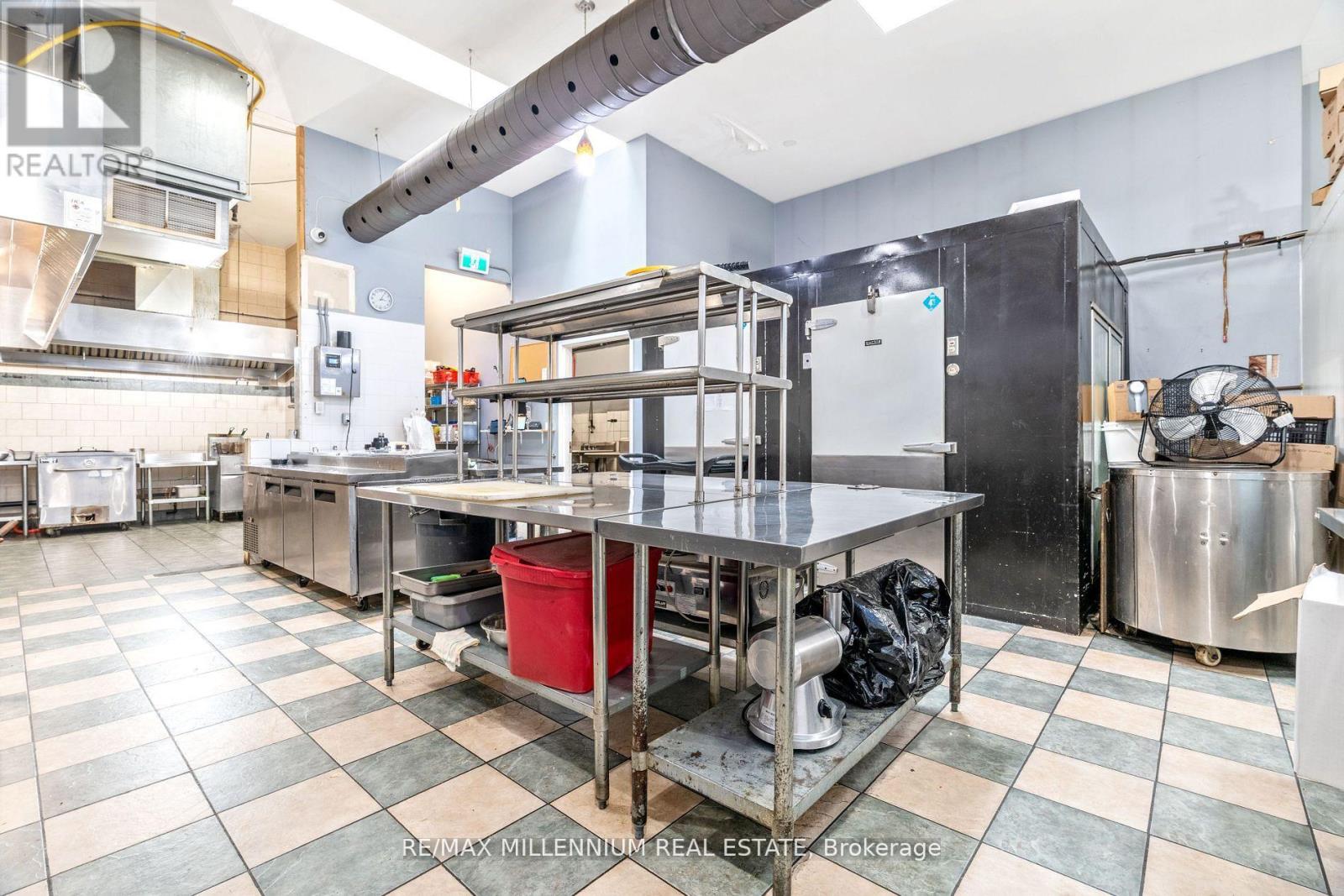 104 Cannon Street E, Hamilton, Ontario  L8L 2A3 - Photo 14 - X12700800