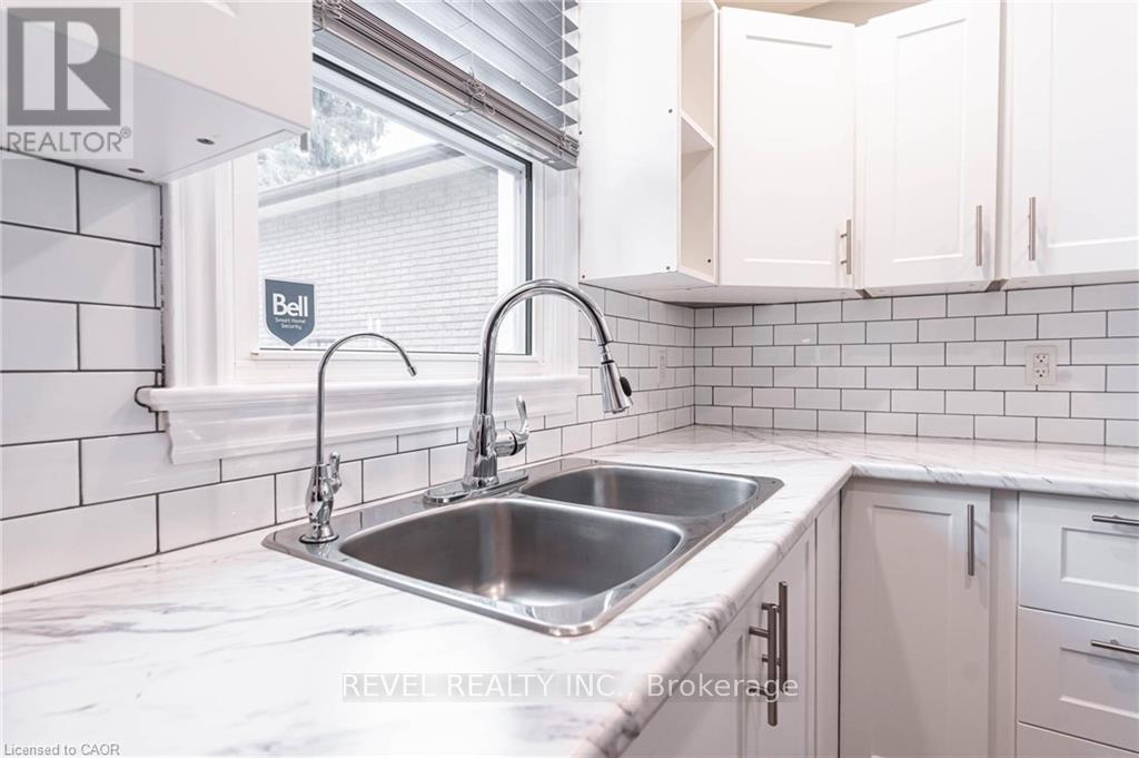 140 Royal Avenue, Hamilton, Ontario  L8S 2C7 - Photo 14 - X12700806