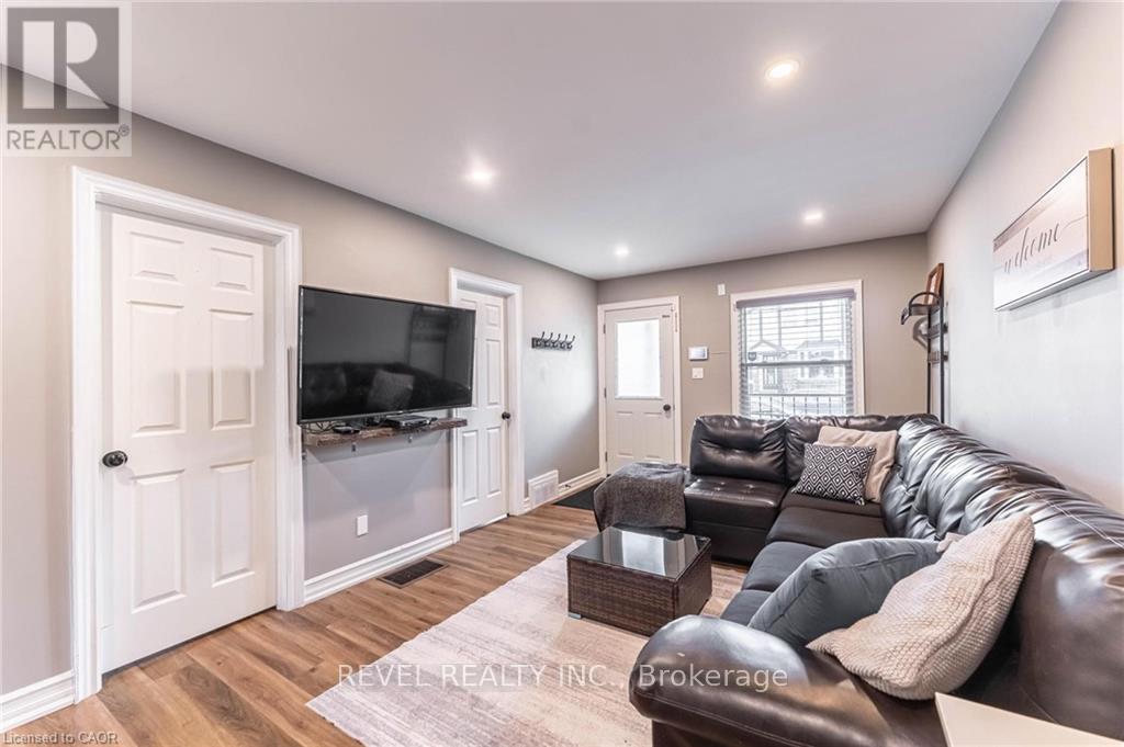 140 Royal Avenue, Hamilton, Ontario  L8S 2C7 - Photo 6 - X12700806