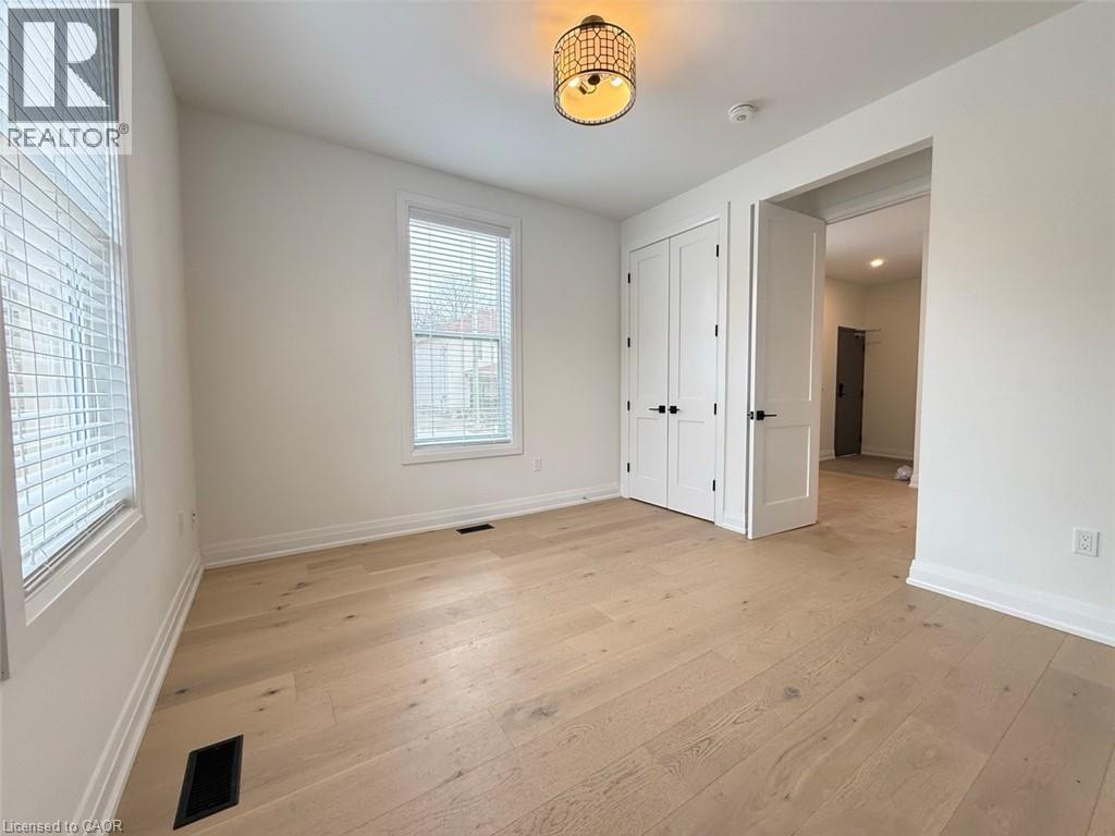 37 Victoria Avenue Unit# A, Cambridge, Ontario  N1S 1X2 - Photo 10 - 40798921