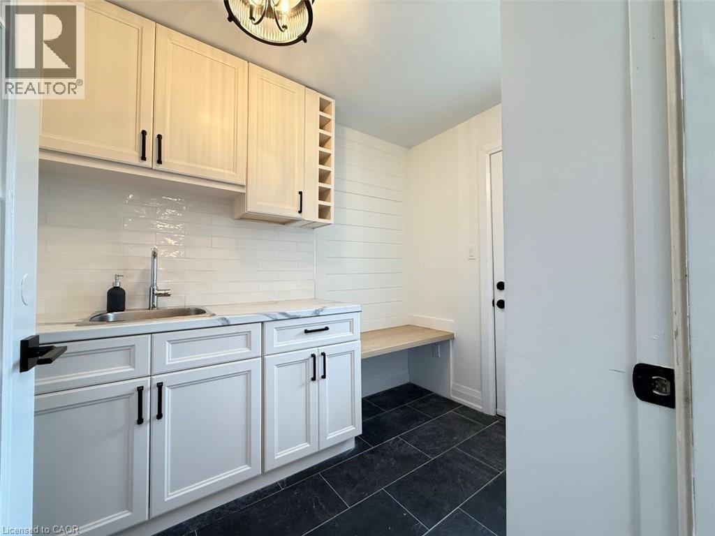 37 Victoria Avenue Unit# A, Cambridge, Ontario  N1S 1X2 - Photo 22 - 40798921