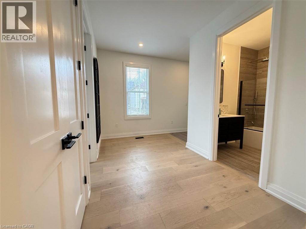 37 Victoria Avenue Unit# A, Cambridge, Ontario  N1S 1X2 - Photo 6 - 40798921