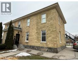 37 VICTORIA Avenue Unit# A, Cambridge, Ontario