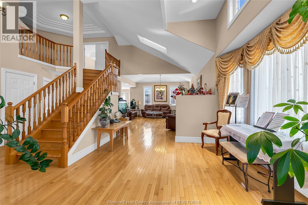 443 Hamner Circle, Windsor, Ontario  N9E 4P8 - Photo 7 - 26001220