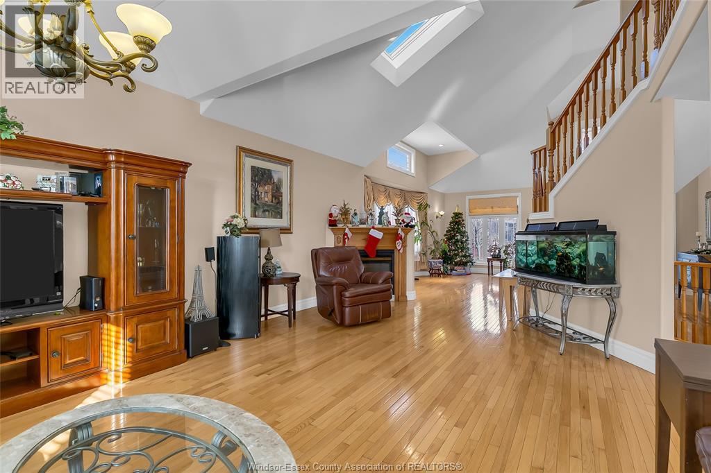 443 Hamner Circle, Windsor, Ontario  N9E 4P8 - Photo 11 - 26001220