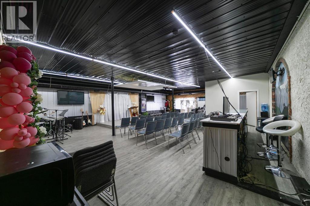 4710 52 Avenue, Camrose, Alberta  T4V 0W7 - Photo 12 - A2273447