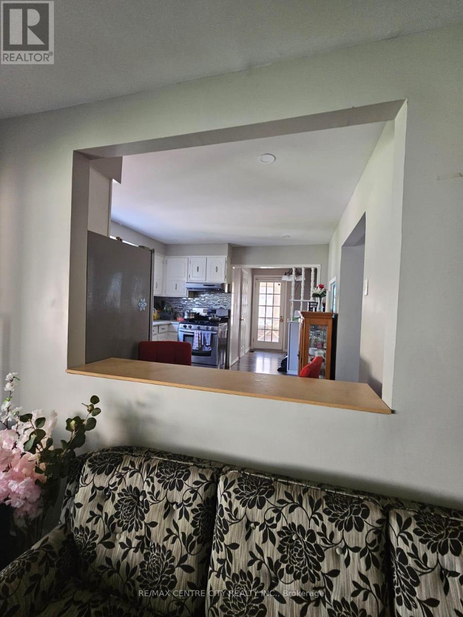 66 Bexhill Drive, London South, Ontario  N6E 1X2 - Photo 18 - X12700908