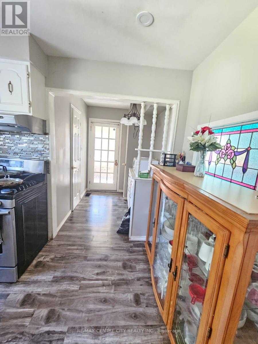 66 Bexhill Drive, London South, Ontario  N6E 1X2 - Photo 28 - X12700908