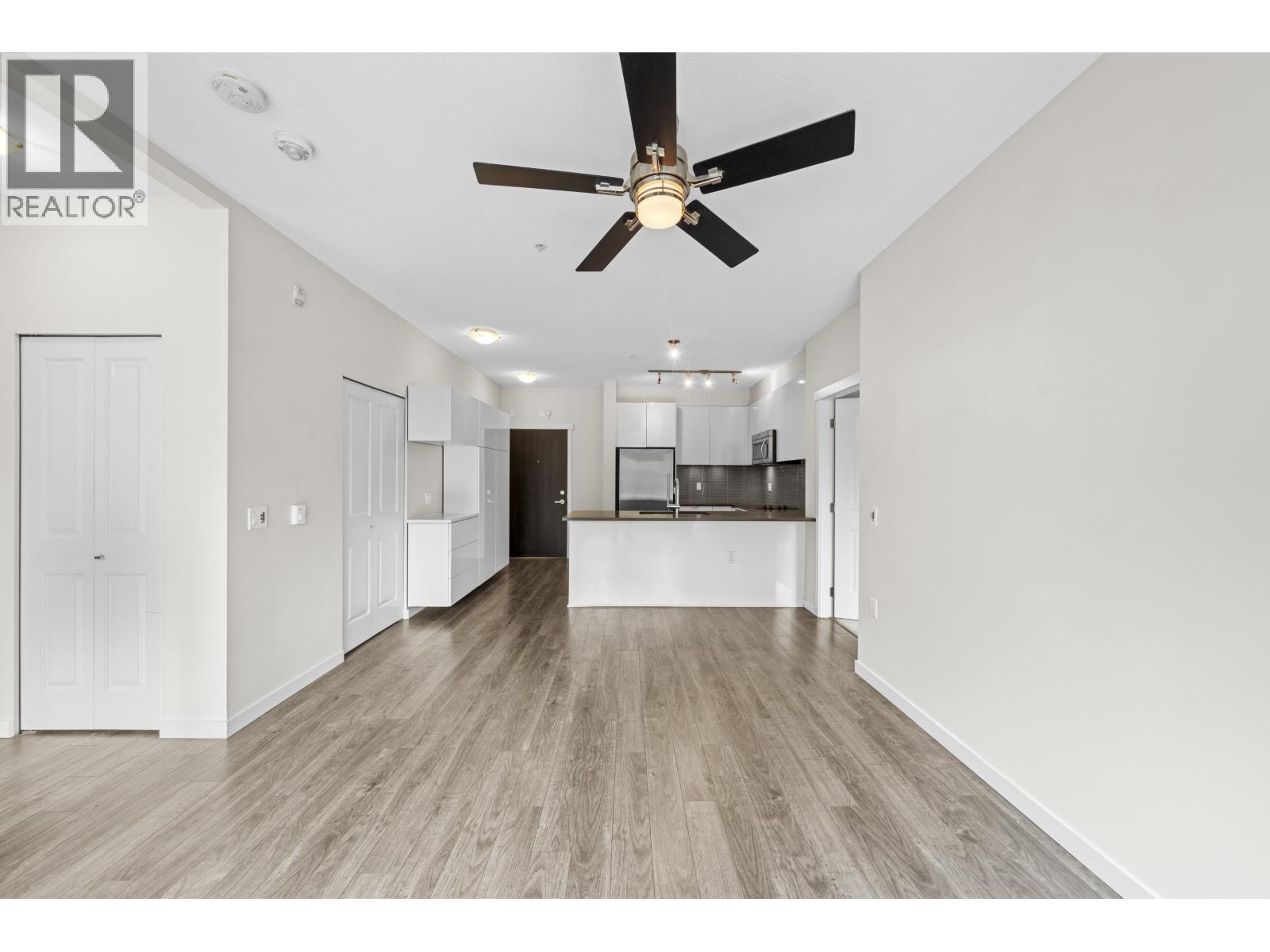 101 2665 Mountain Highway, North Vancouver, British Columbia  V7J 0A8 - Photo 6 - R3079550