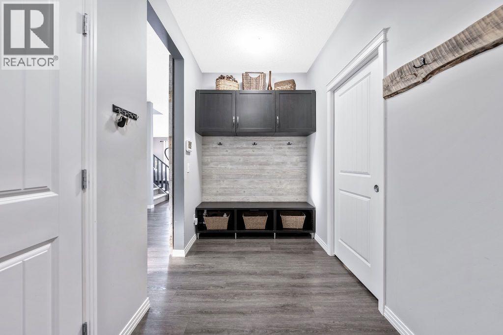 6 Ranchers Bay, Okotoks, Alberta  t1s 0p2 - Photo 4 - A2277306