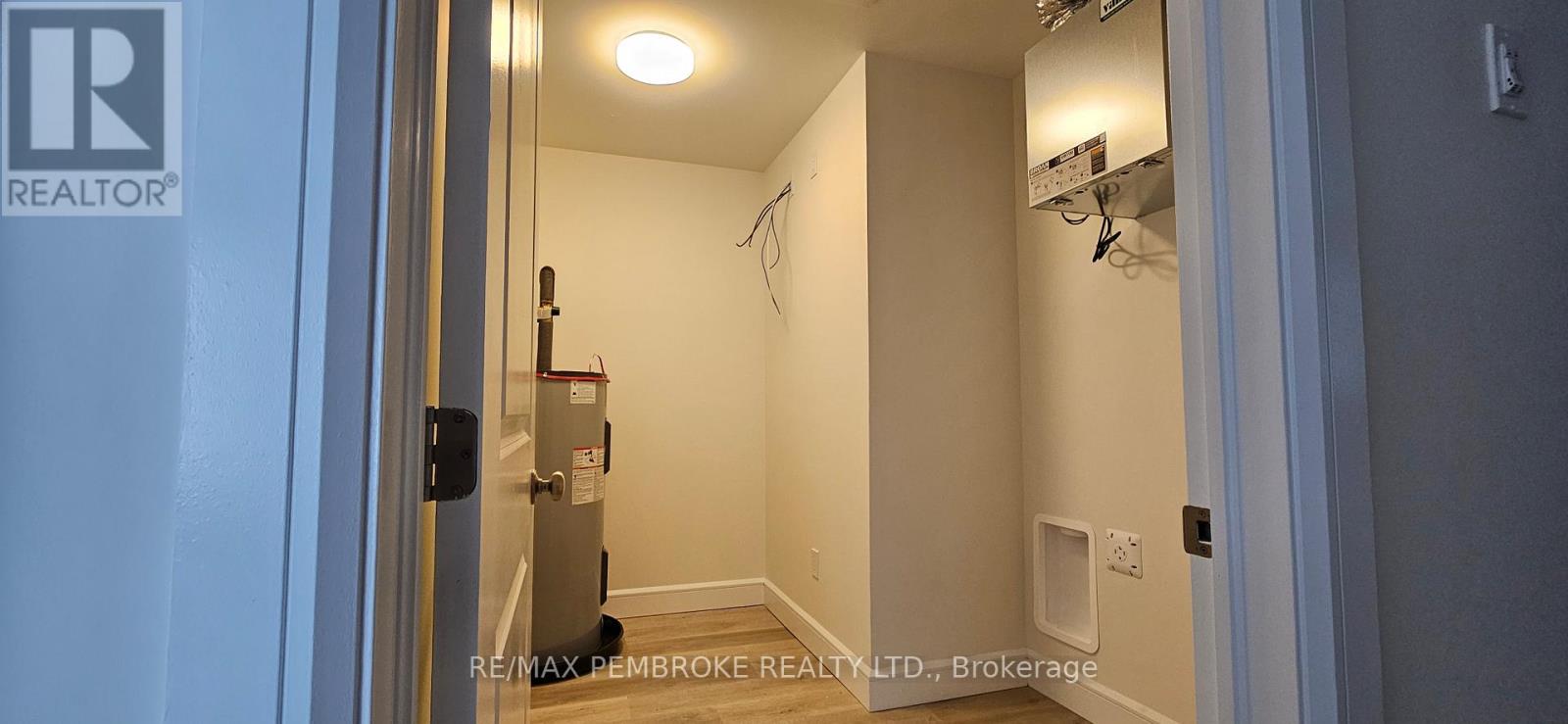 135 Bell Street, Pembroke, Ontario  K8A 2J7 - Photo 9 - X12700918