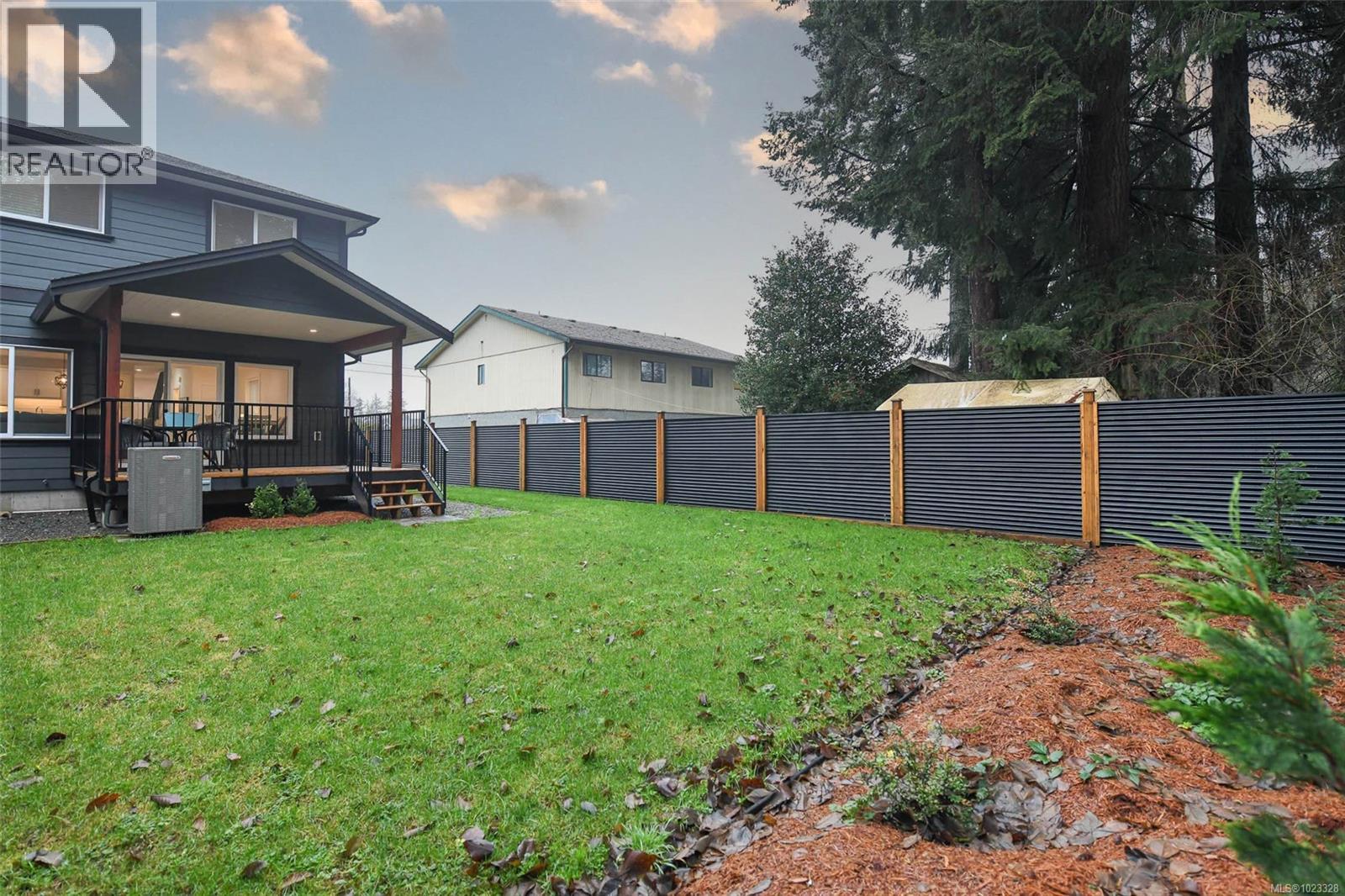 A 2155 Cousins Ave, Courtenay, British Columbia  V9N 3N6 - Photo 50 - 1023328